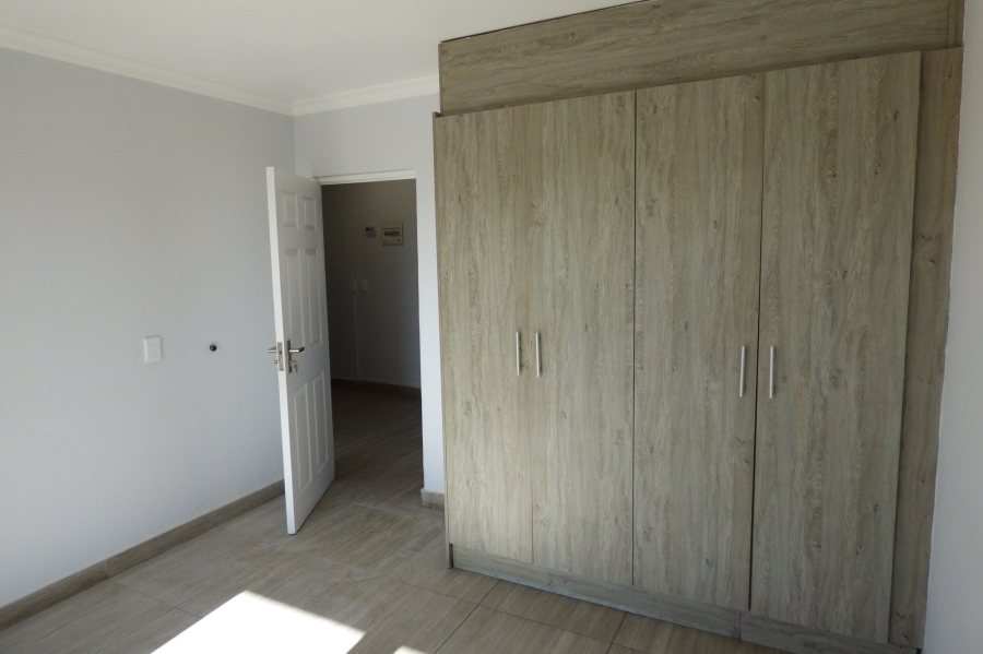 2 Bedroom Property for Sale in Parklands North Western Cape